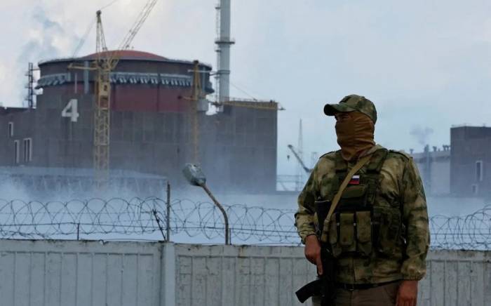 Украинская разведка: Российские военные постепенно покидают территорию Запорожской АЭС
