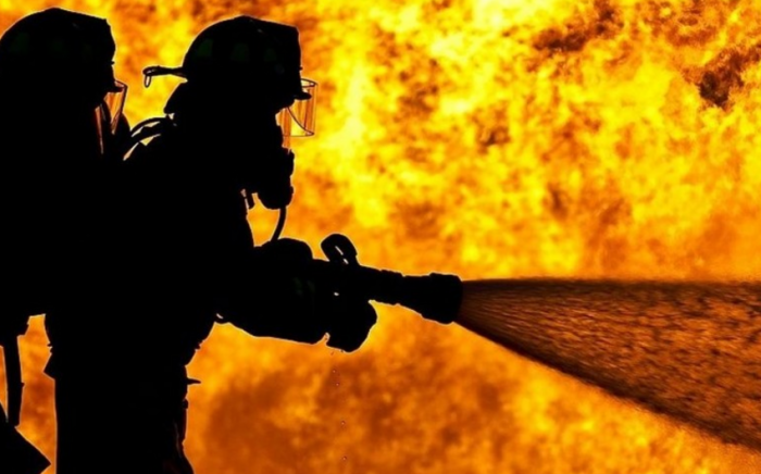 На территории Краснодарского нефтеперерабатывающего завода произошел пожар
