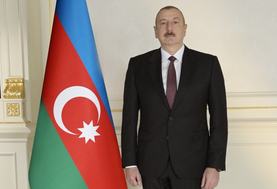 Президент Азербайджана: Вызывает гордость, что сотни наших соотечественников работают в самых престижных клиниках в разных уголках мира
