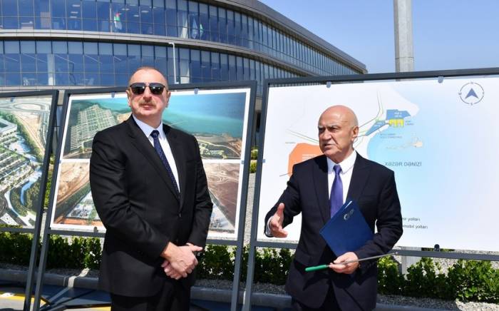 Ильхам Алиев принял участие в церемонии открытия первого этапа Алятской свободной экономической зоны -ФОТО
