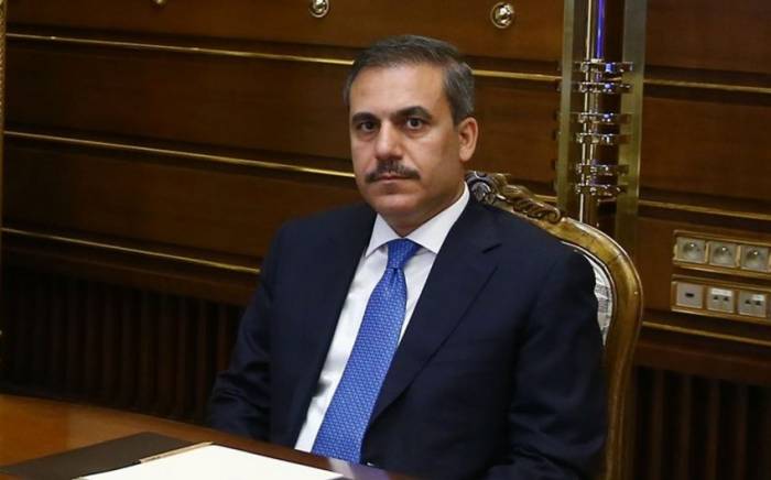 Новый министр иностранных дел Турции посетит Азербайджан
