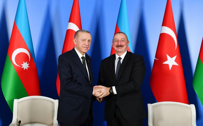 Состоялась церемония официальной встречи Эрдогана, прибывшего с государственным визитом в Азербайджан