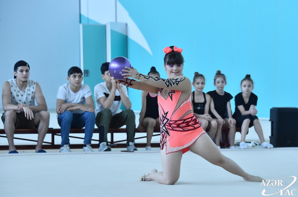 Азербайджанская гимнастка впервые примет участие во Всемирных летних специальных Олимпийских играх