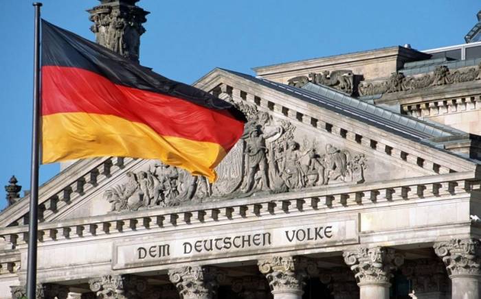 Премьер Баварии призвал ввести контроль на внешних границах Германии
