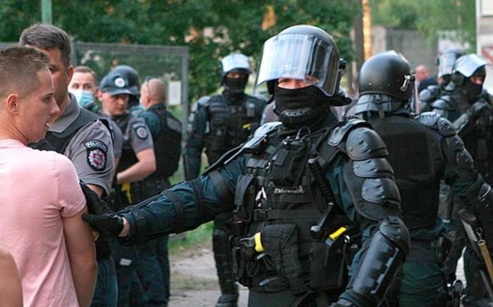 Полиция Литвы намерена провести акцию протеста в дни саммита НАТО
