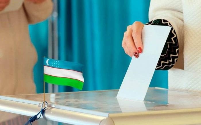 В Узбекистане завершилось голосование на досрочных выборах президента
