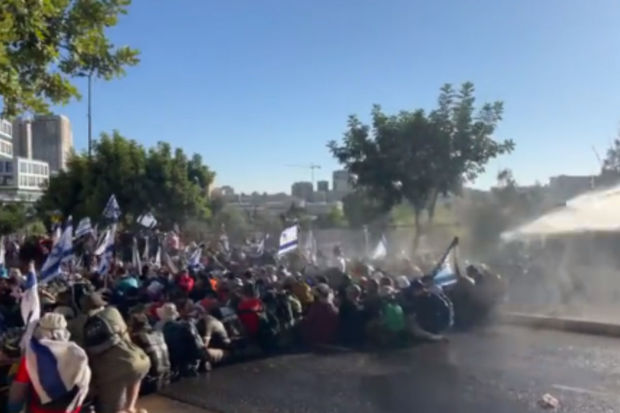 В Израиле одобрили вызвавший протесты законопроект