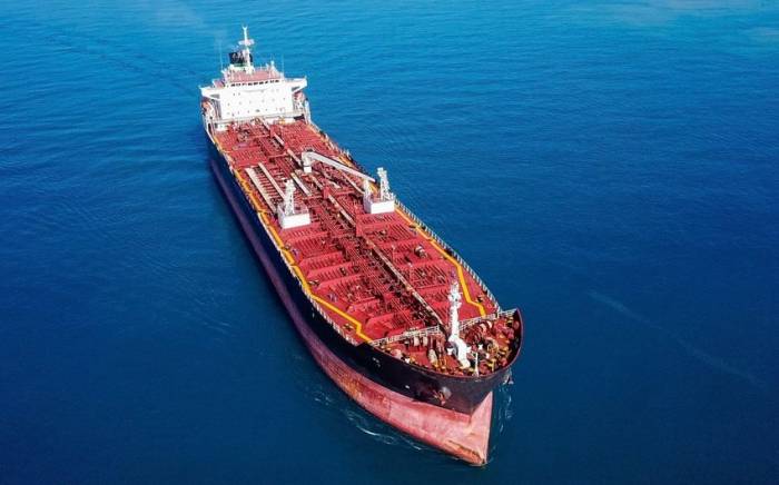 РФ лишилась основной части танкерного флота, осуществлявшего поставки нефти в обход санкций
