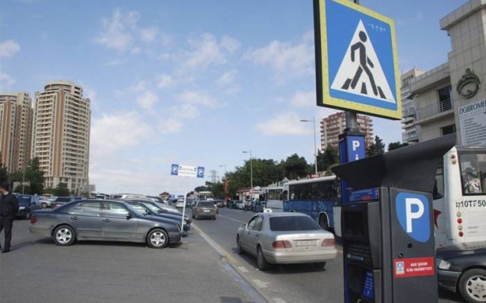 AYNA: Тарифы за парковку будут действовать только на принадлежащих государству парковках
