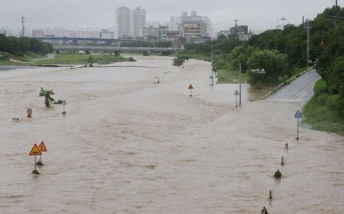 Оползни и наводнения в Южной Корее: количество жертв возросло до 22
