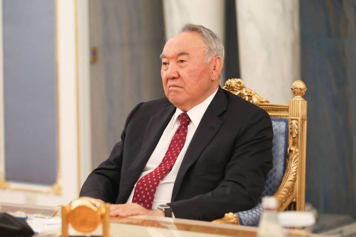 Госохрана Казахстана продолжит охранять Назарбаева, - депутат
