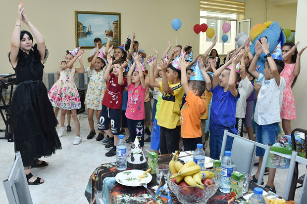 Фонд Гейдара Алиева организовал развлекательные мероприятия для детей 