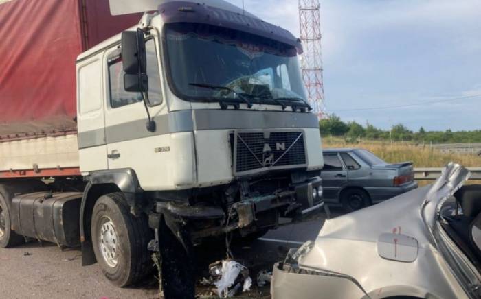 В Таджикистане в результате ДТП с грузовиком погибли 10 человек
