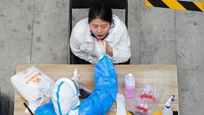 Китай отменит тестирование на антиген COVID-19 для въезжающих
