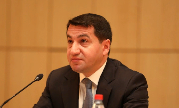 Хикмет Гаджиев: Азербайджан строит дороги и улучшает сообщение и транспортные связи