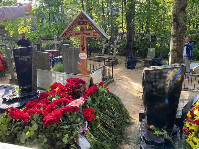 Пригожина похоронили в закрытом гробу, церемония обошлась в 29 тысяч рублей
