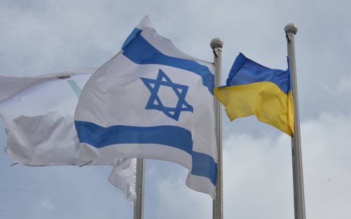 Израиль передал Украине несколько тонн медикаментов
