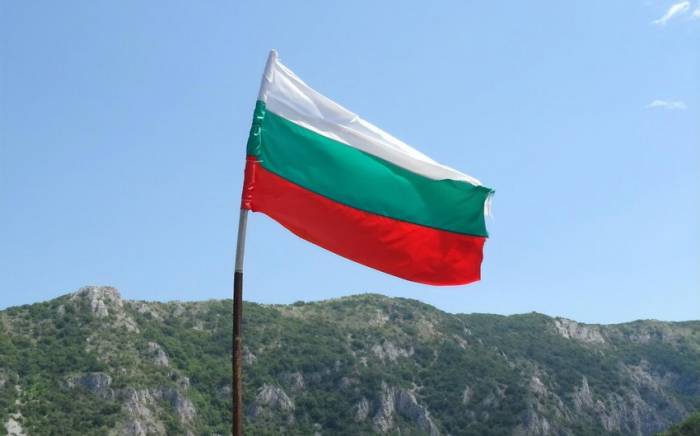Болгария может начать передачу Украине бронетехники советских образцов осенью
