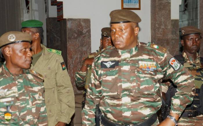Мятежники Нигера объявили об открытии границ с пятью странами
