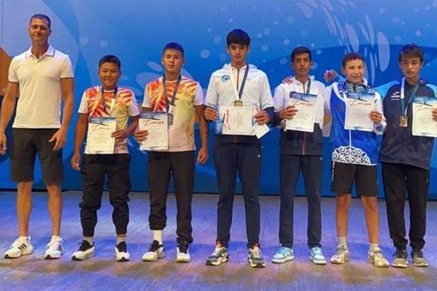 Азербайджанские гребцы завоевали две медали на старте международного турнира
