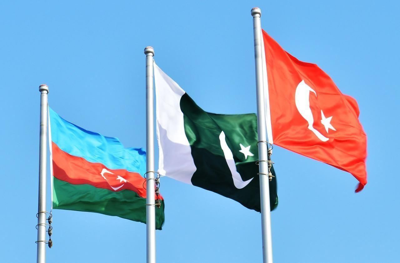 Налажено сотрудничество в сфере оборонной промышленности между Турцией, Азербайджаном и Пакистаном