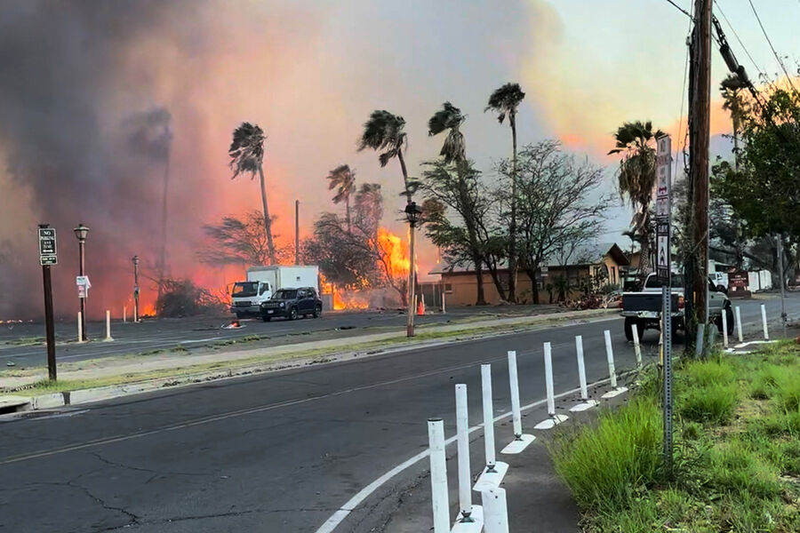 Число жертв пожаров на Гавайях увеличилось до 80
