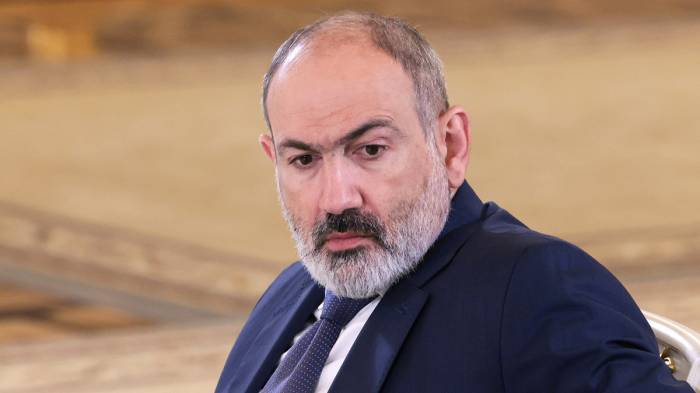 Пашинян заявил о неучастии Армении в подготовке заявления о перемирии в Карабахе
