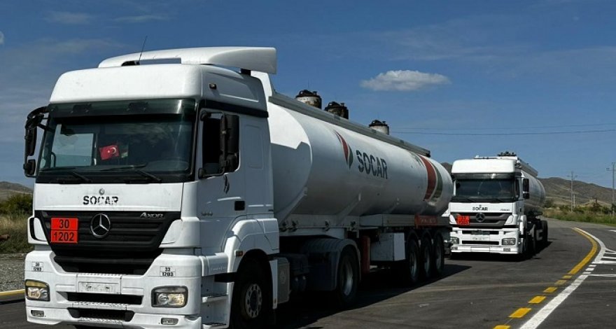 Для армянских жителей Карабаха отправлено 30 тонн бензина - Администрация Президента