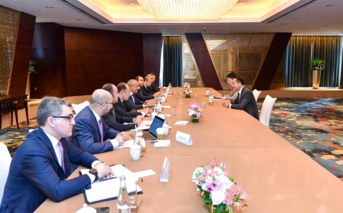 Министр экономики Азербайджана провел переговоры с вице-президентом компании Envision Energy -ФОТО
