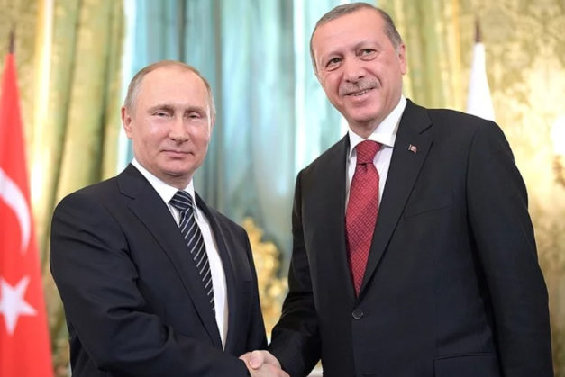 Путин поблагодарил Эрдогана за его усилия по урегулированию ситуации в Украине
