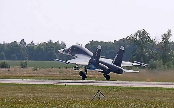 Су-34 потерпел аварию в Воронежской области, экипаж катапультировался
