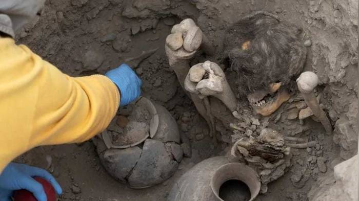 В Перу нашли тысячелетнюю мумию-ФОТО,ВИДЕО