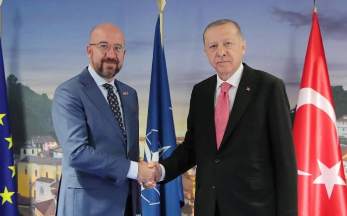 Эрдоган и Мишель обсудили шаги для полноправного членства Турции в ЕС
