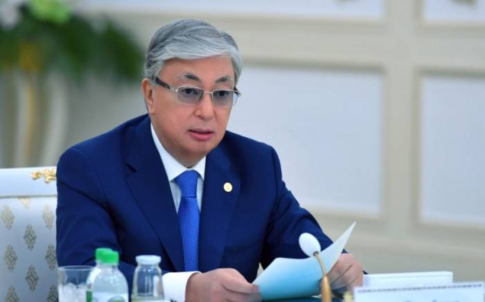 Токаев поручил запустить в Казахстане национальную платежную систему

