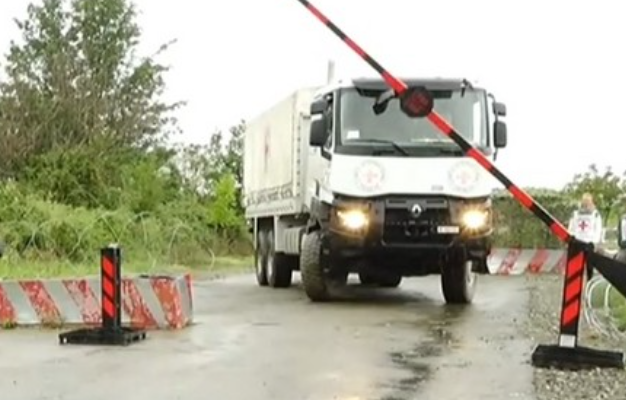 МККК осуществляет доставку муки и медикаментов по Лачынской и Агдамской дорогам - региональный директор