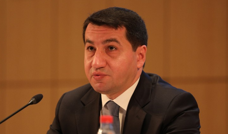 Хикмет Гаджиев: Азербайджан готов к проведению трехсторонних встреч в Брюсселе
