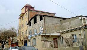 В Дагестане полицейские взяли под охрану синагоги после беспорядков в аэропорту
