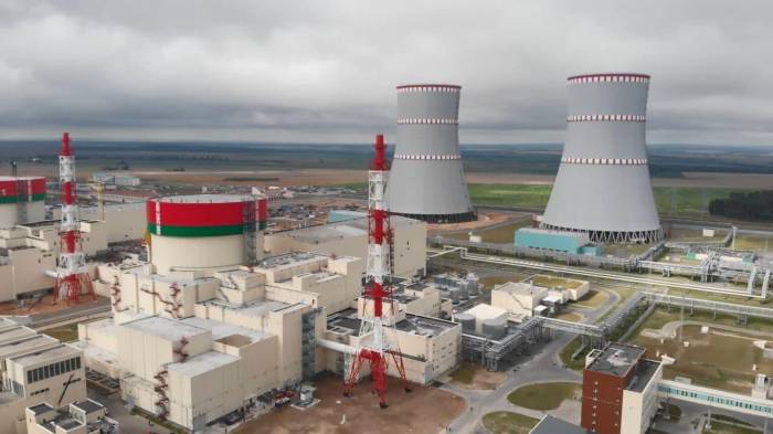 Белоруссия потребовала от России компенсации из-за задержки запуска БелАЭС
