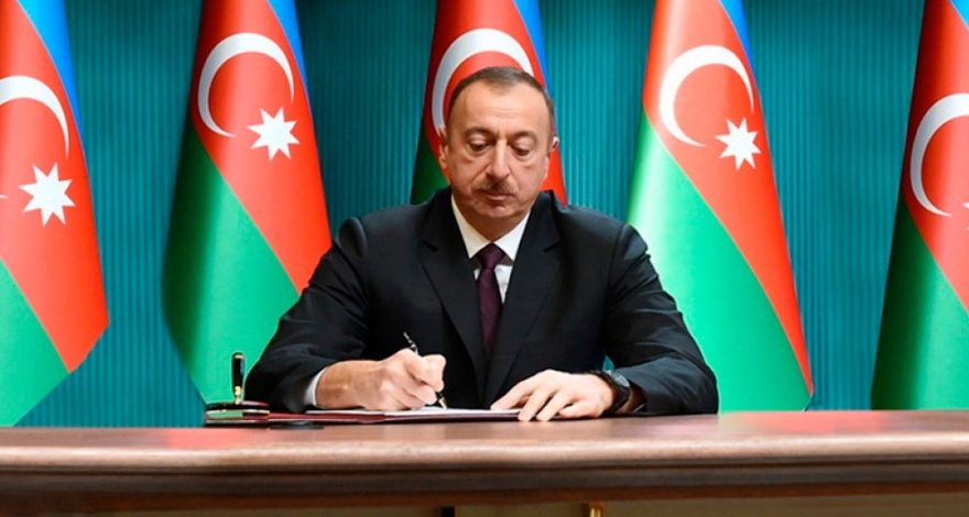 Ильхам Алиев направил письма главам Германии, Ирака и Кореи