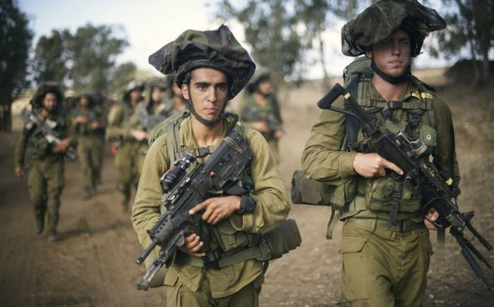 Армия Израиля нанесла новый удар по вооруженной группе на границе с Ливаном
