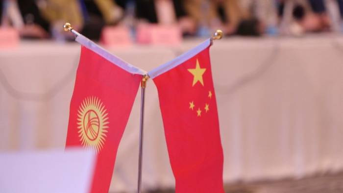Кыргызстан решил ввести безвизовый режим для граждан КНР — резидентов Гонконга и Макао
