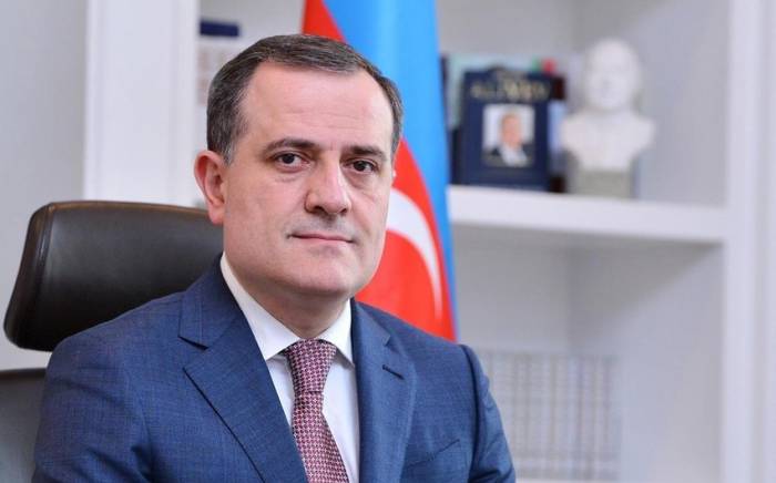 Глава МИД Азербайджана поздравил Турцию
