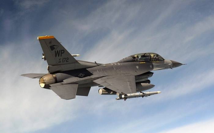 США перебросили на Ближний Восток эскадрилью F-16 в рамках наращивания сил в регионе

