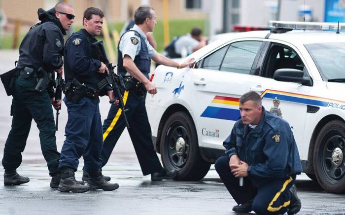 При стрельбе в Канаде погибли пять человек
