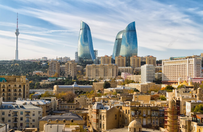 Содержание угарного газа в атмосфере Баку превышает норму
