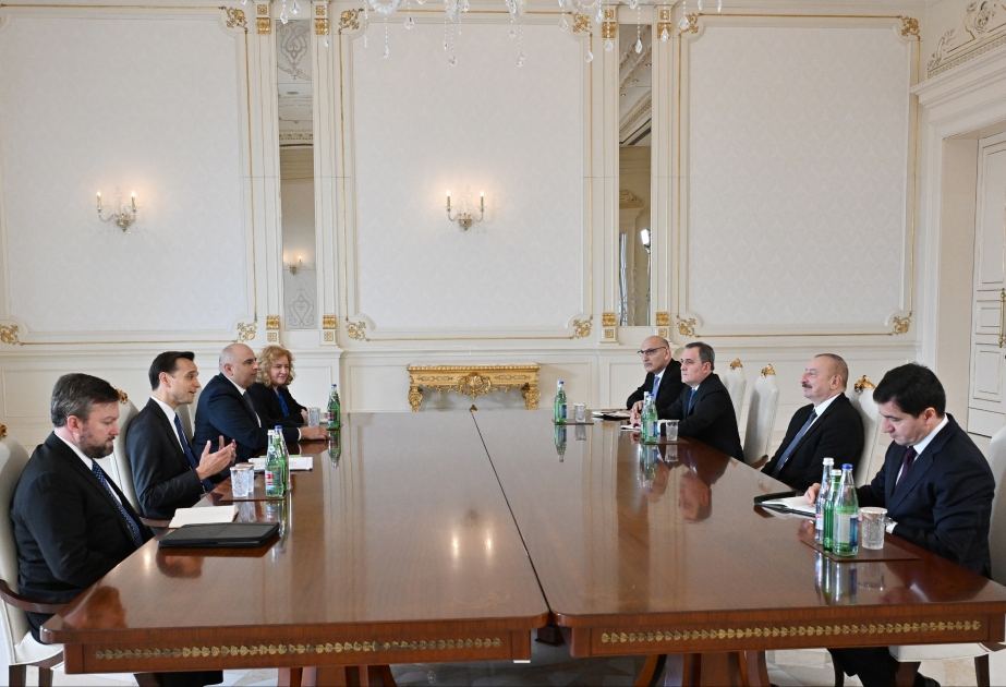 Президент Ильхам Алиев принял представителя Госдепартамента США