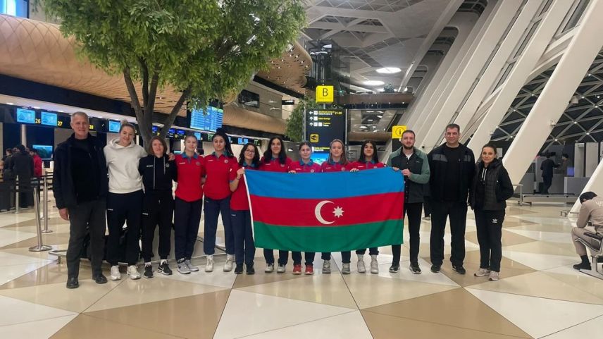 Азербайджанские баскетболистки отправились на исторический матч
