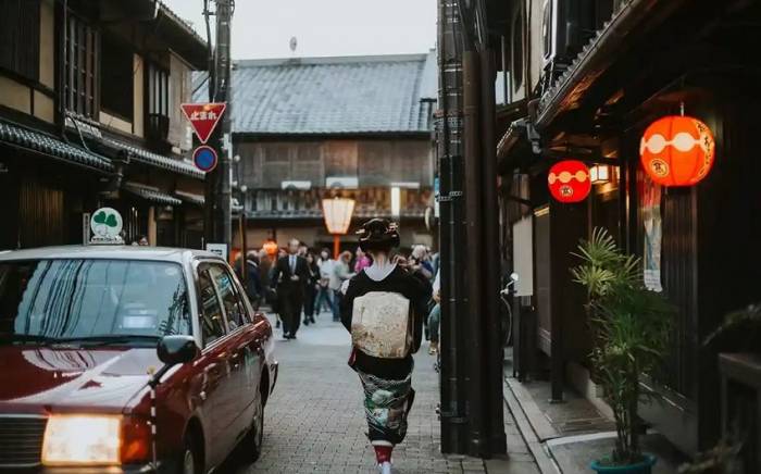 Поток туристов в Японию впервые превысил показатели перед пандемией
