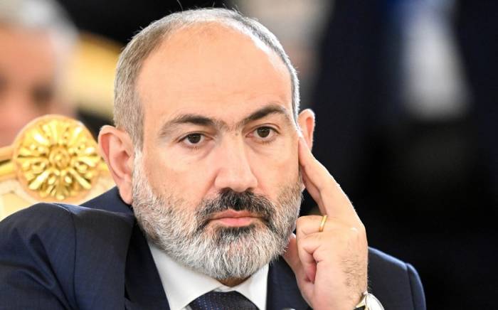 Более 54% граждан Армении не доверяют премьеру Пашиняну
