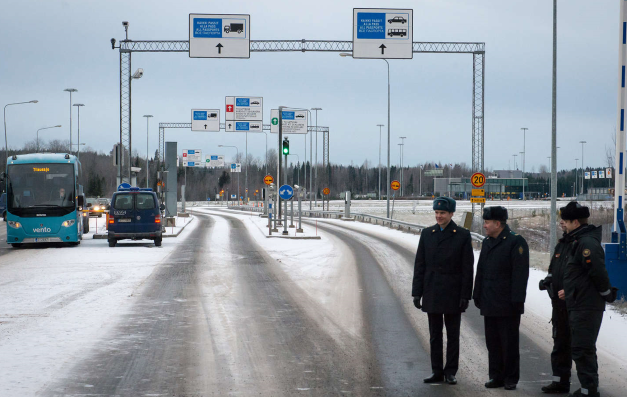 На границу Финляндии и России прибыло рекордное число просителей убежища за год